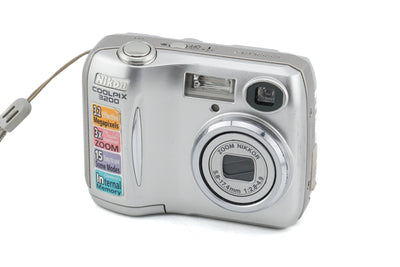 Nikon Coolpix 3200 - Kompakt digitalkamera