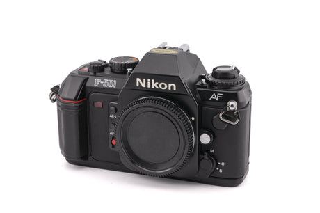 Nikon F-501 