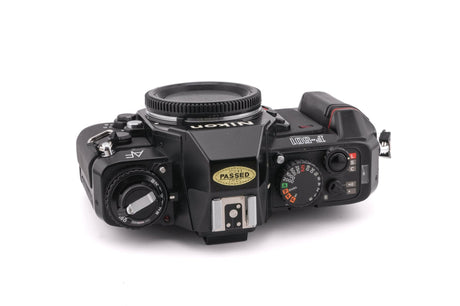 Nikon F-501 