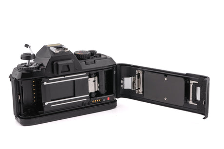 Nikon F-501 