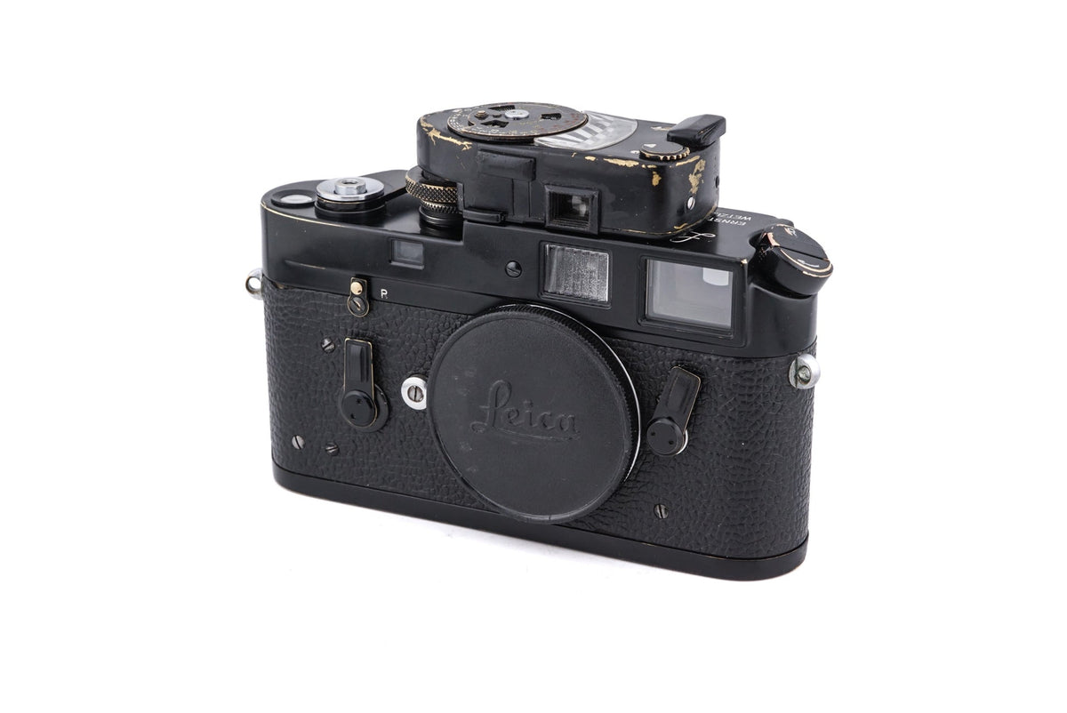 Leica M4 (Black Paint) + Meter MR · main image