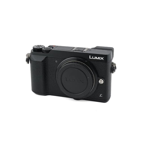 DSLR Lumix DMC-GX80K - Svart + Panasonic Lumix G Vario 12-32mm f/3.5-5.6 ASPH Mega O.I.S f/3.5-5.6