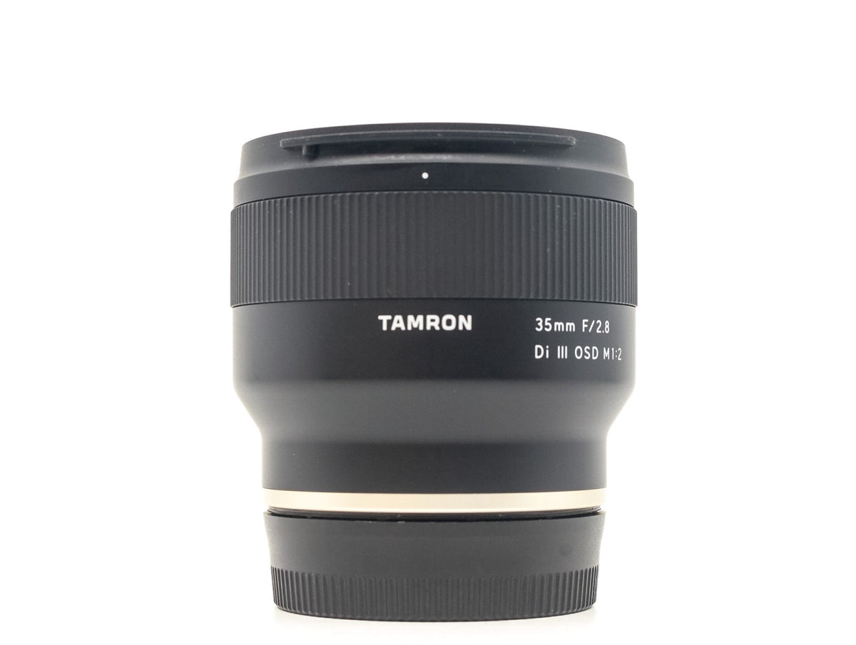 Tamron 35mm f/2.8 Di III OSD M 1:2 - Sony FE-fattning · imagen principal