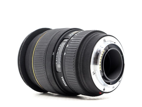 Sigma 24-70mm f/2.8 D EX - Sony A-fattning