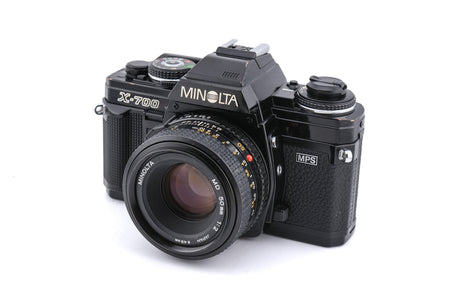 Minolta X-700 + 50mm f2 MD 