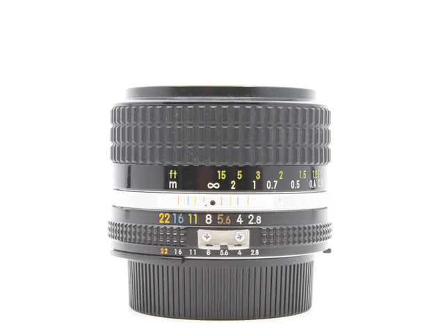 Nikon Ai-S Nikkor 28mm f/2.8 de segunda mano en Camera Market