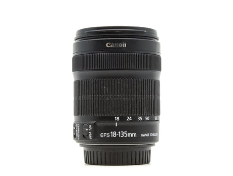 Canon EF-S 18-135mm f/3.5-5.6 IS 