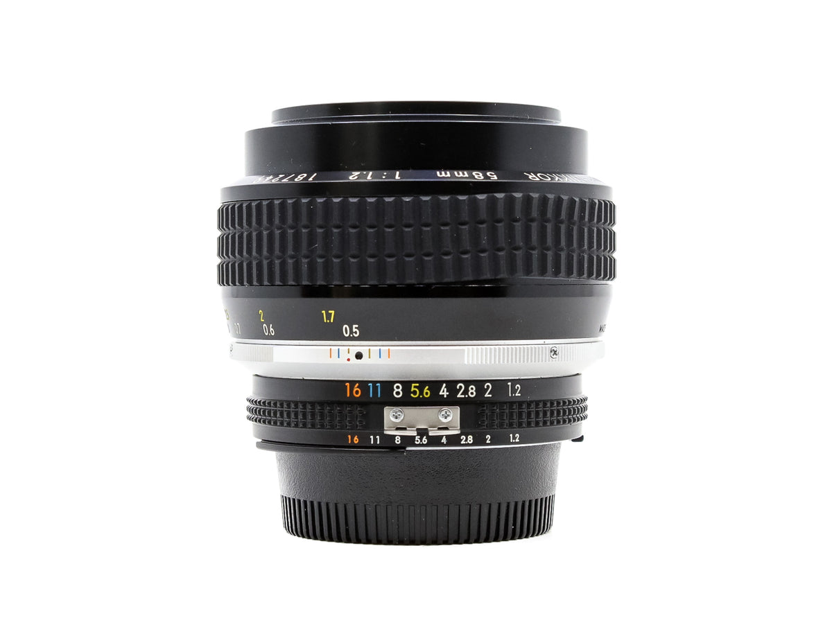 Nikon Ai-S 58mm f/1.2 Noct-NIKKOR · imagen principal