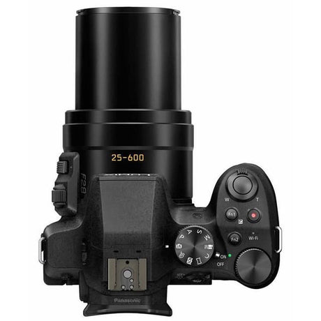 Lumix DMC-FZ300 Bridge-kamera – Svart + Leica DC Vario-Elmarit 25-600mm f/2.8 ASPH f/2.8