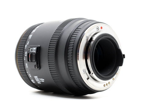 Sigma 70mm f/2.8 EX DG Macro - Pentax-fattning