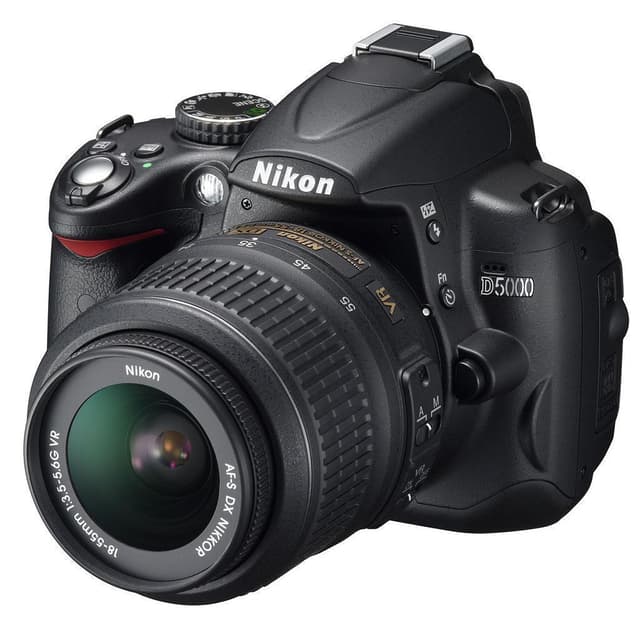 SLR D5000 - Svart + Nikon AF-S DX Nikkor ED 18-55mm f/3.5-5.6G II f/3.5-5.6G II · imagen principal
