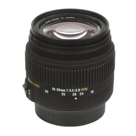Nikon D 18-50mm f/3.5-5.6 objektiv