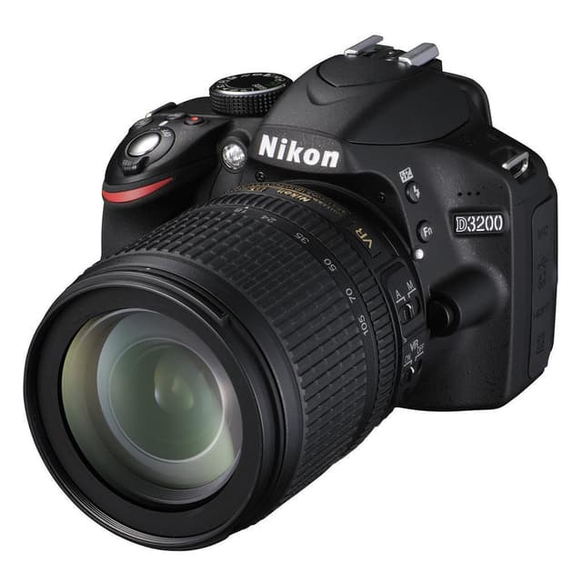 SLR D3200 - Black + Nikon AF-S DX Nikkor 18-105mm F3.5-5.6G ED VR f/3.5-5.6 de segunda mano en Camera Market