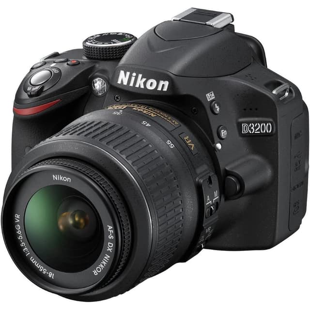 SLR D3200 - Black + Nikon AF-S DX Nikkor 18-55mm f/3.5-5.6G VR II f/3.5-5.6 de segunda mano en Camera Market