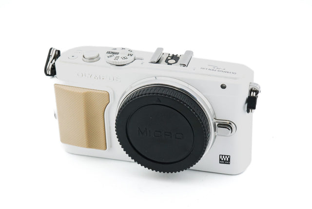 Olympus PEN E-PL5 + FL-LM1 Flash de segunda mano en Camera Market