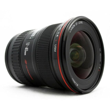Canon EF 17-40mm f/4 lens 