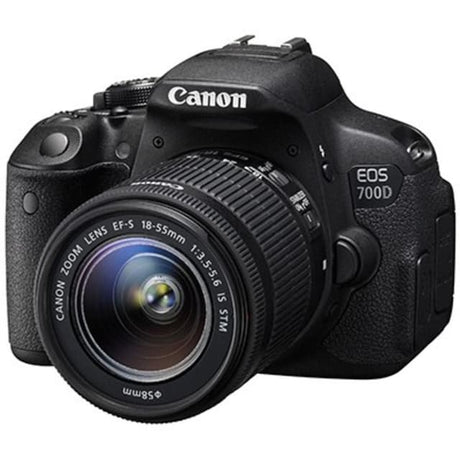 EOS 700D SLR - Svart + Canon EF-S 18-55mm f/3.5-5.6 IS STM f/3.5-5.6