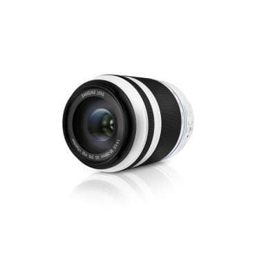 Samsung NX 50–200 mm f/4–5,6 objektiv