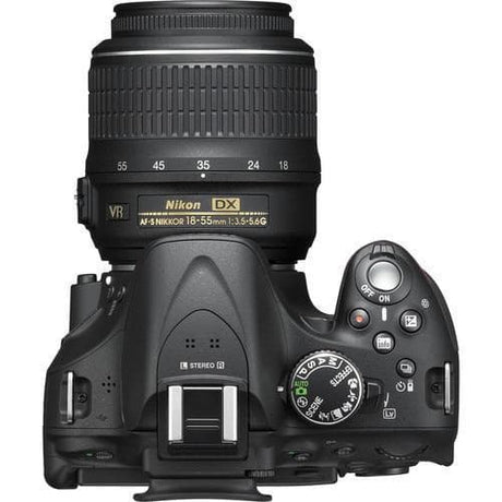 SLR D5200 - Svart + Nikon AF-S DX Nikkor 18-55mm f/3.5-5.6G VR f/3.5-5.6