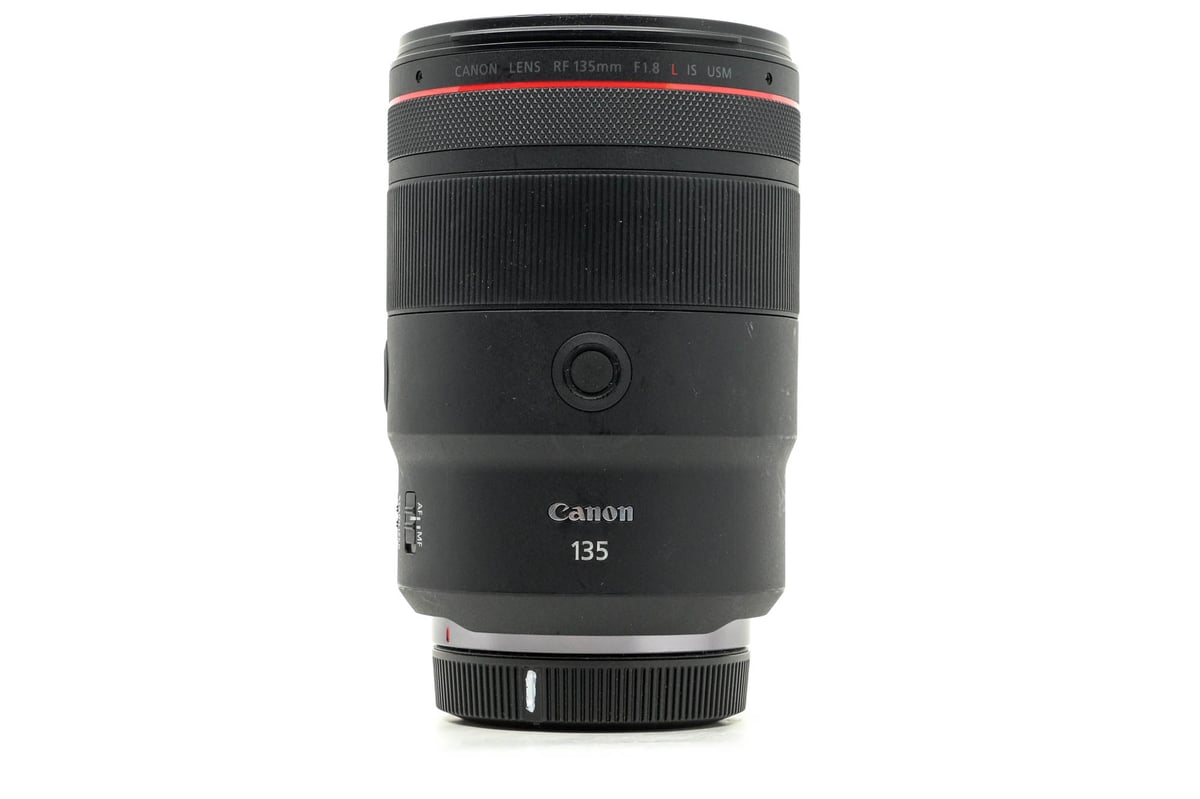 Canon RF 135mm f/1.8 L IS USM · imagen principal