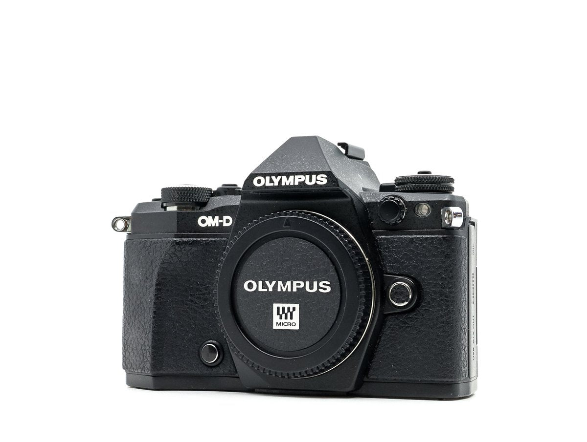 Olympus OM-D E-M5 Mark II · imagen principal