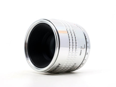 Lensbaby Velvet 56mm f/1.6 – Nikon-fattning