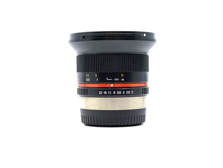 Walimex 12mm f/2 NCS CS – Fujifilm X-fattning