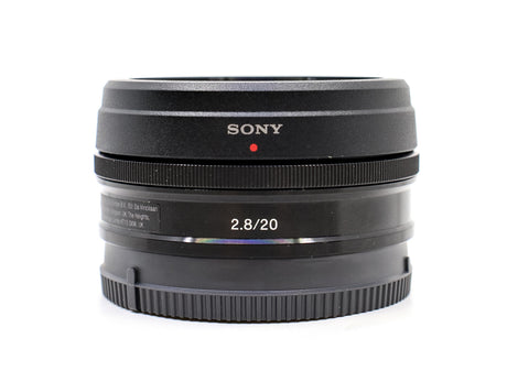 Sony E 20mm f/2.8 