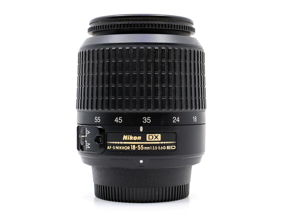 Nikon AF-S DX Nikkor 18-55mm f/3.5-5.6G ED · imagen principal