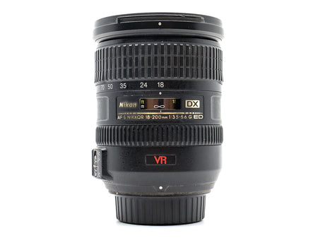 Nikon AF-S DX Nikkor 18-300mm f/3.5-6.3G ED VR 