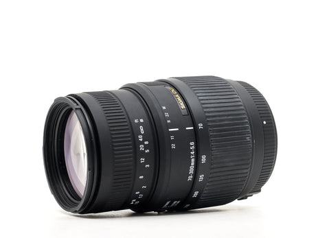 Sigma 70-300mm f/4-5.6 DG OS - Nikon Fattning