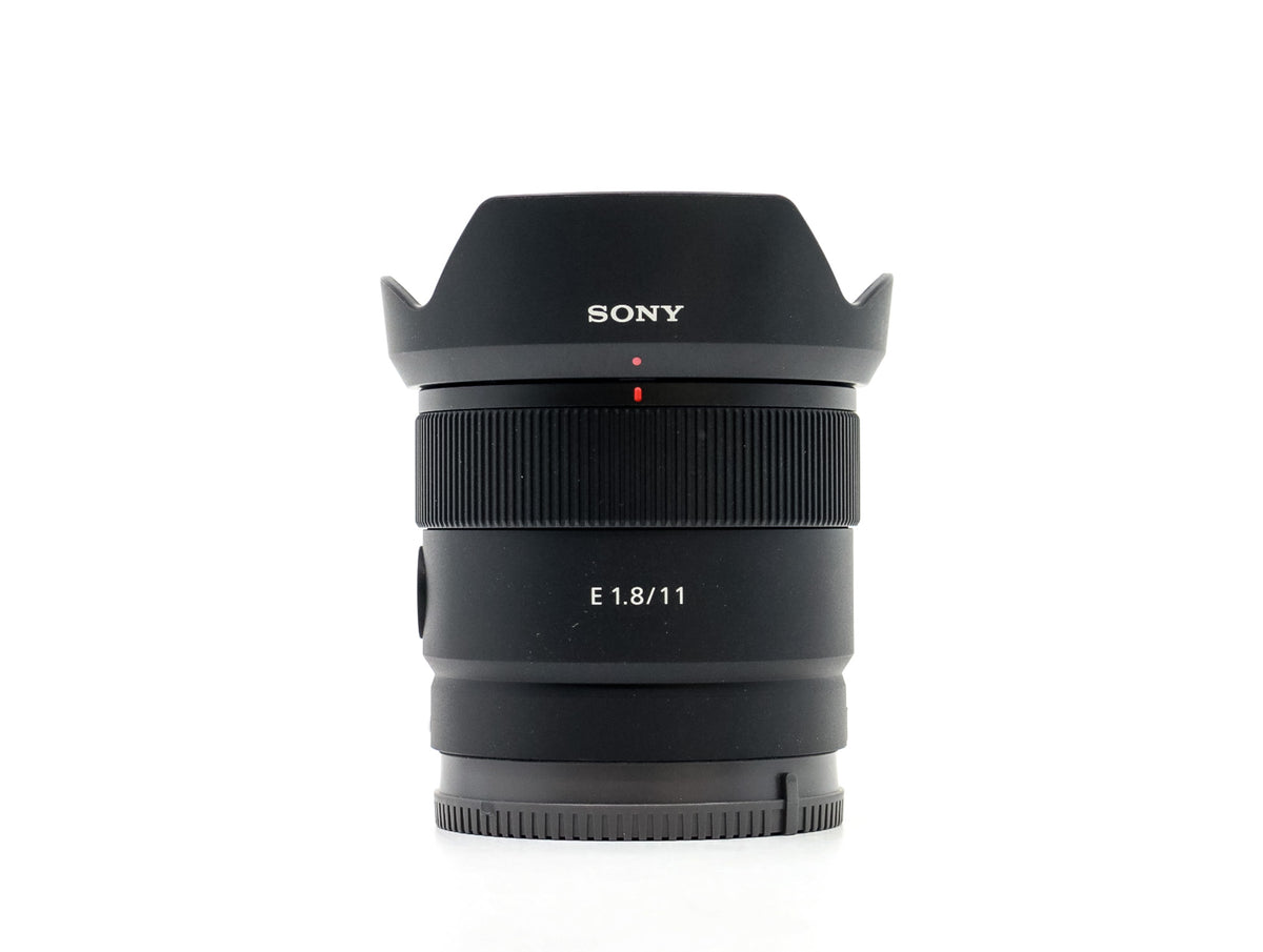 Sony E 11mm f/1.8  · main image