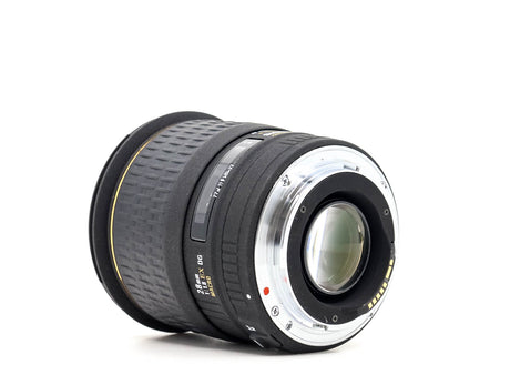 Sigma 28mm f/1.8 EX DG Macro - Canon EF-fattning