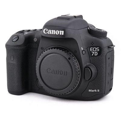 Canon EOS 7D Mark II (Kropp)