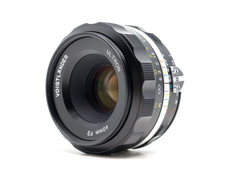 Voigtländer Ultron 40mm f/2 SL IIs - Nikon Fit