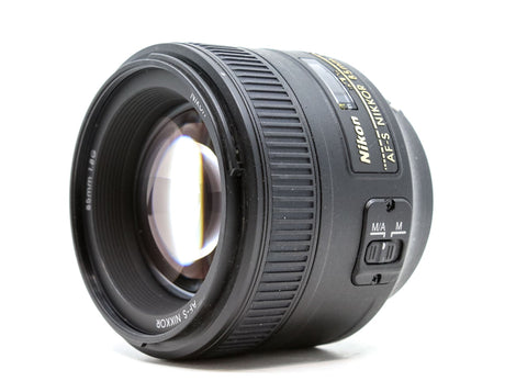 Nikon AF-S Nikkor 85mm f/1.8G 