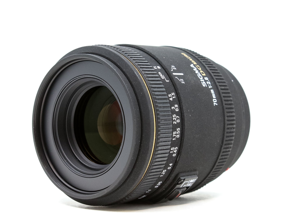 Sigma 70mm f/2.8 EX DG Macro - Sony A Fit · imagen principal