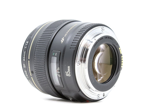 Canon EF 85mm f/1.8 USM 