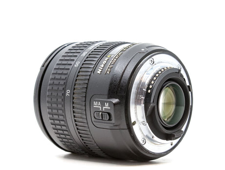 Nikon AF-S DX Nikkor 18-70mm f/3.5-4.5G IF-ED 
