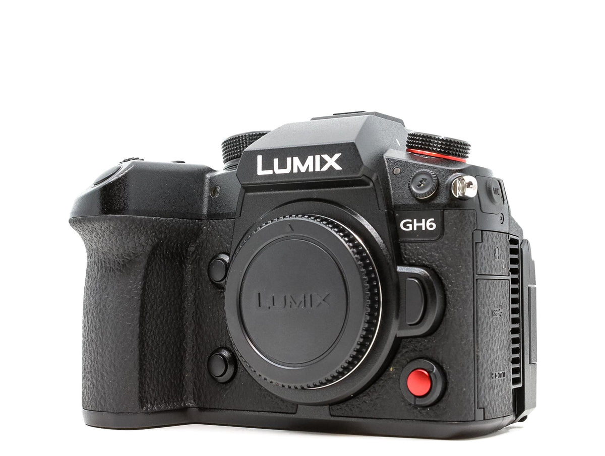 Panasonic Lumix DC-GH6 · main image