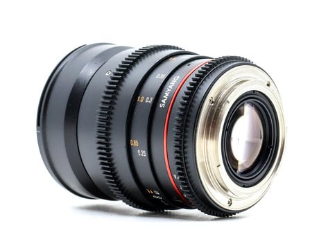 Samyang 24mm T1.5 - Canon EF-fattning