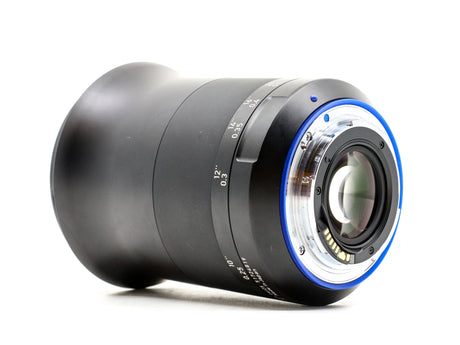 ZEISS Milvus 25mm f/1.4 ZE - Canon EF-fattning