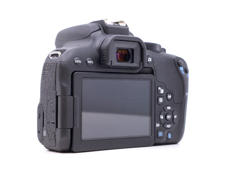 Canon EOS Rebel T7i 