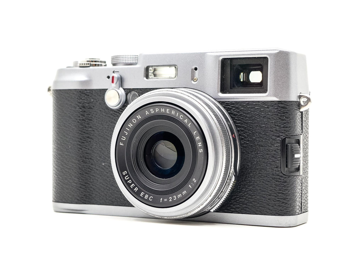 Fujifilm X100 · imagen principal