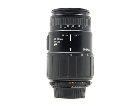 Sigma 70-300mm f/4-5.6D DL Macro Super - Nikon Fit 