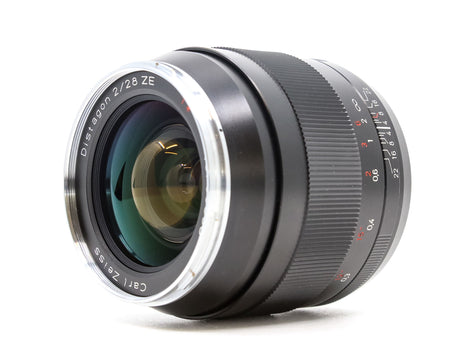 ZEISS Distagon T* 28mm f/2 ZE - Canon EF-fattning
