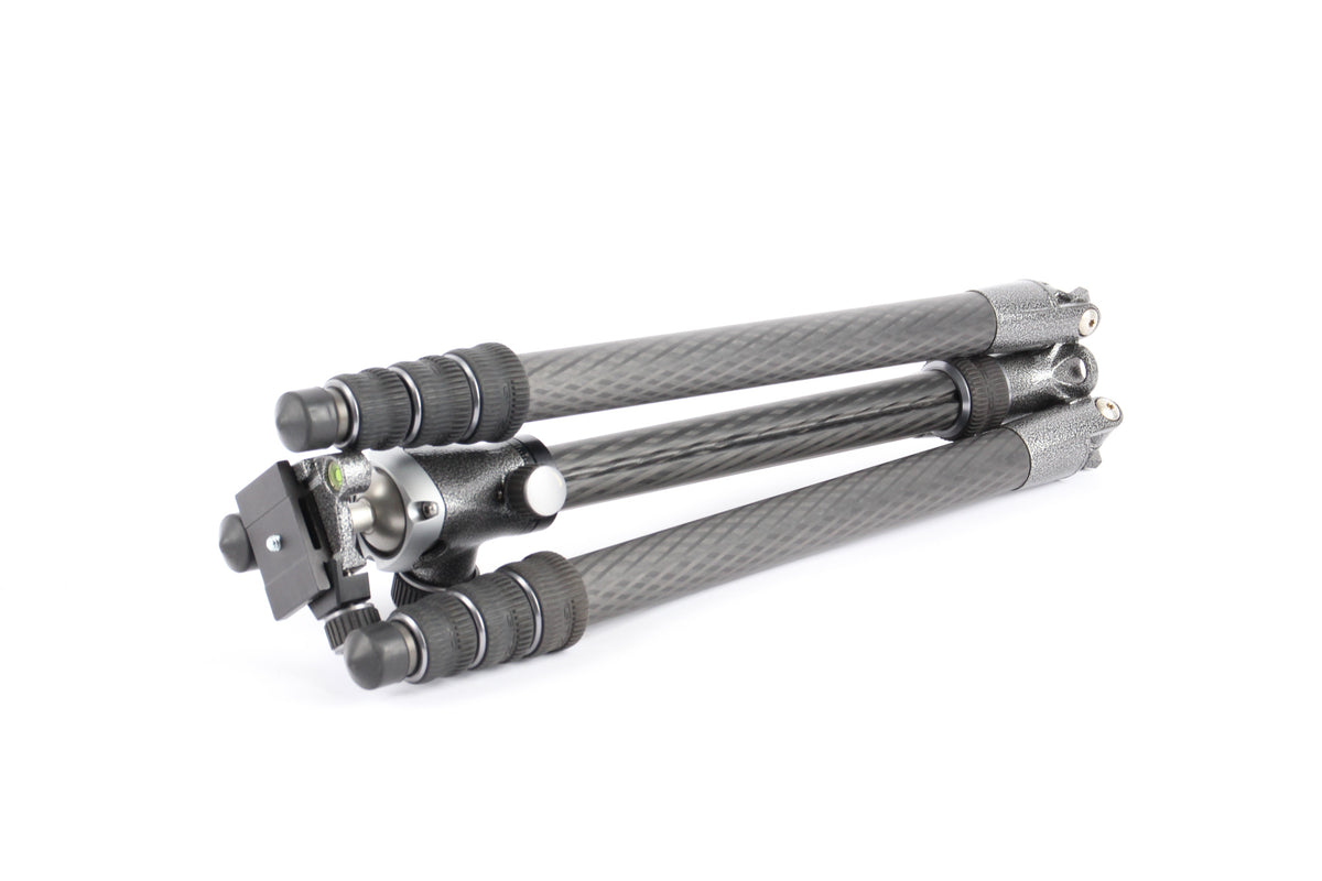 Gitzo GT2545T Series 2 Traveler Carbon Fibre Tripod med Center Ball Head · imagen principal