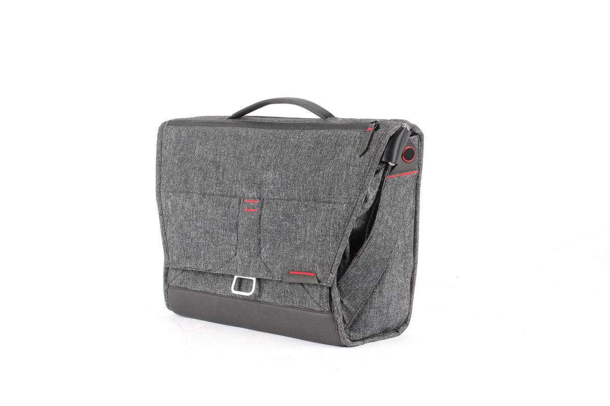 Peak Design Everyday Messenger 15" · imagen principal