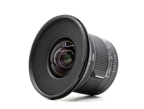 Irix Firefly 15mm f/2.4 - Pentax-fattning