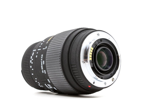 Sigma 70-300mm f/4-5.6 DG Macro - Sigma SA-fattning